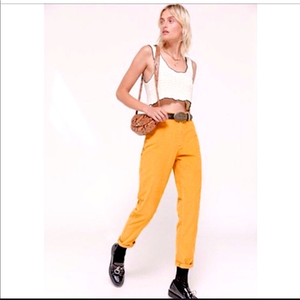 BDG/URBAN OUTFITTERS - High Waisted Corduroy Pants
